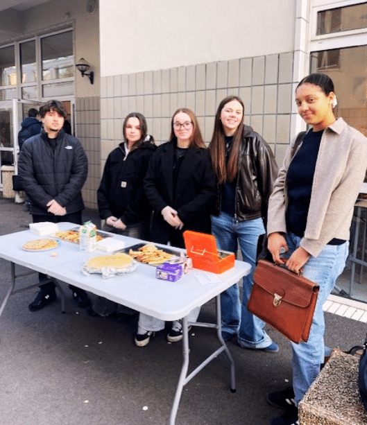 CREPES ET COEURS UNIS